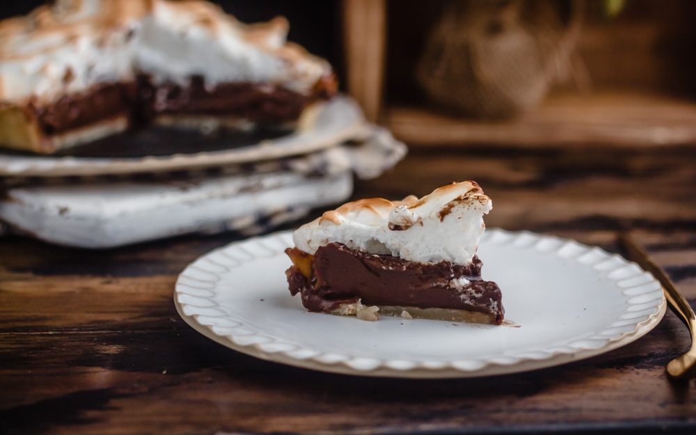 chocolate-meringue-pie-for-website