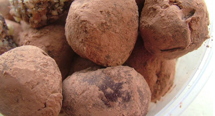 cocoa-dusted-truffles